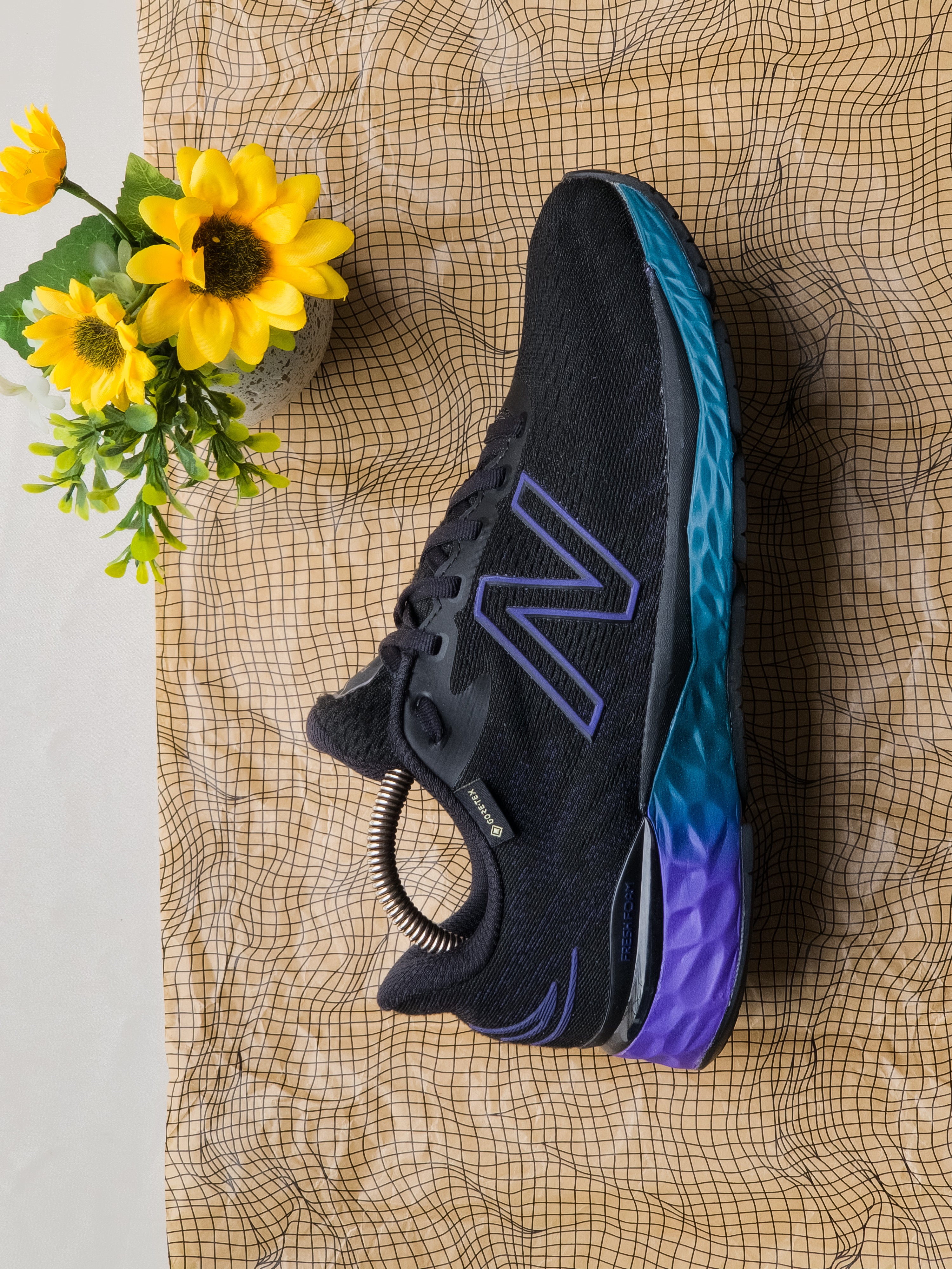 NEW BALANCE