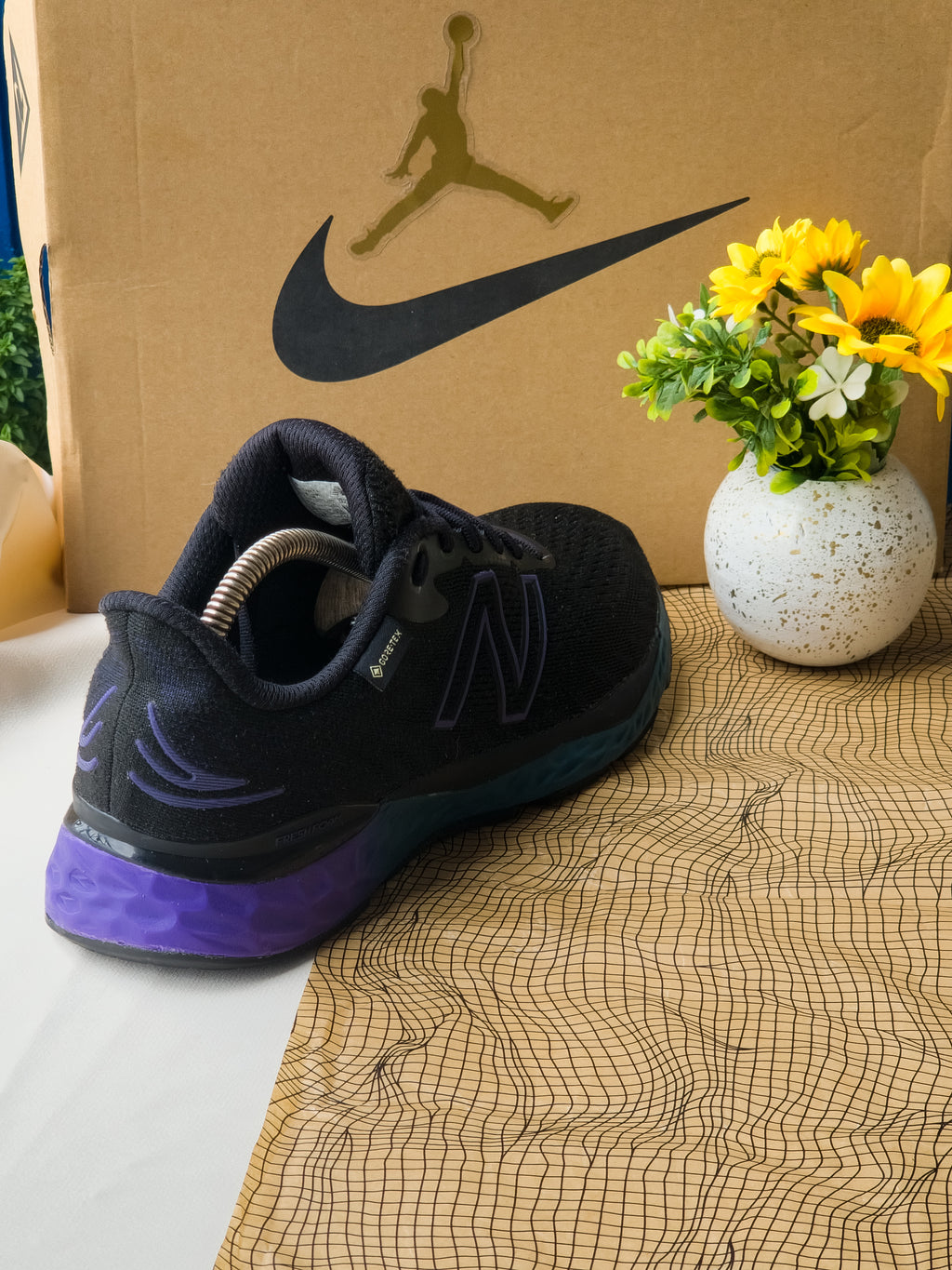 NEW BALANCE