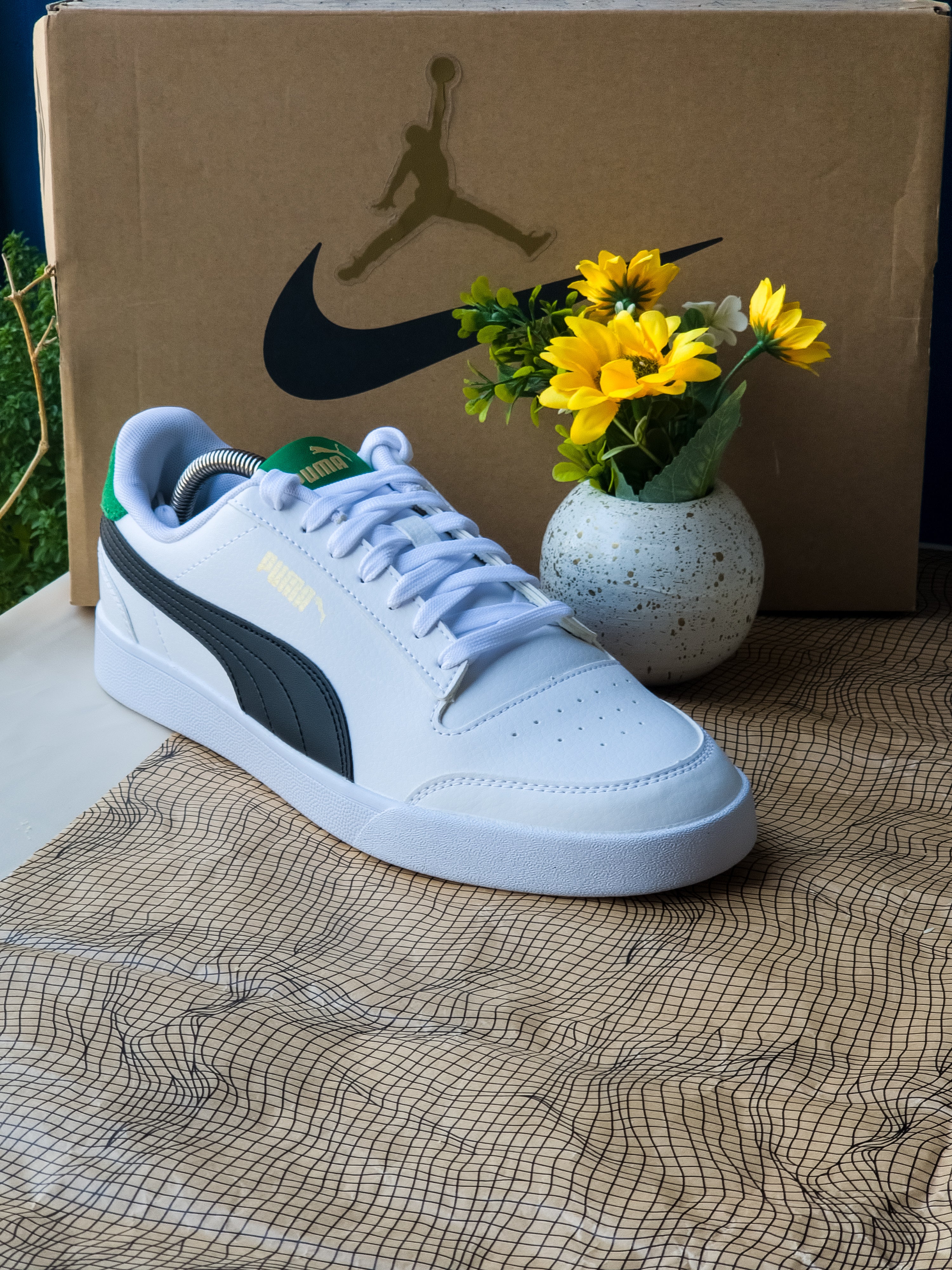PUMA NEUF