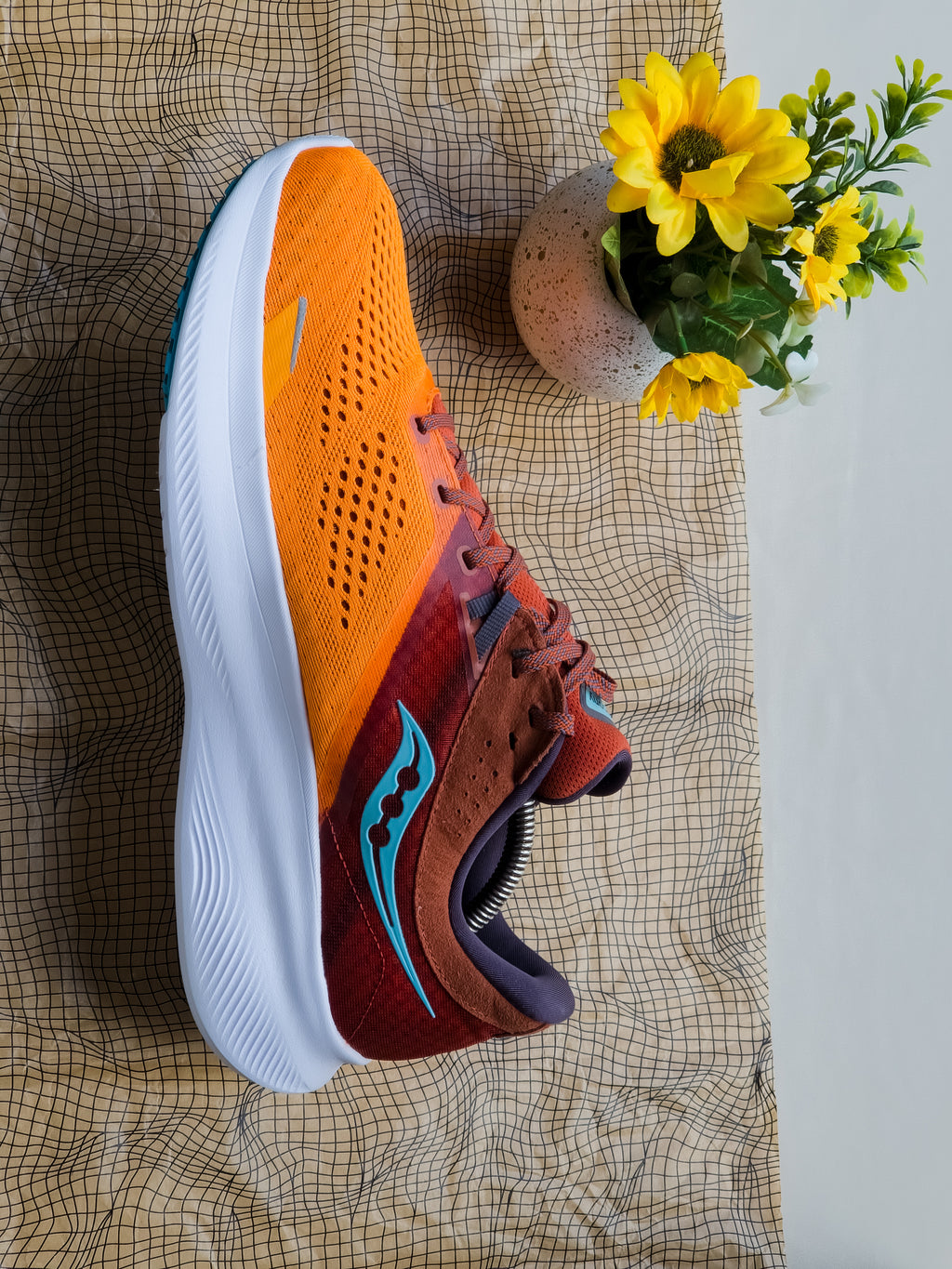 Saucony