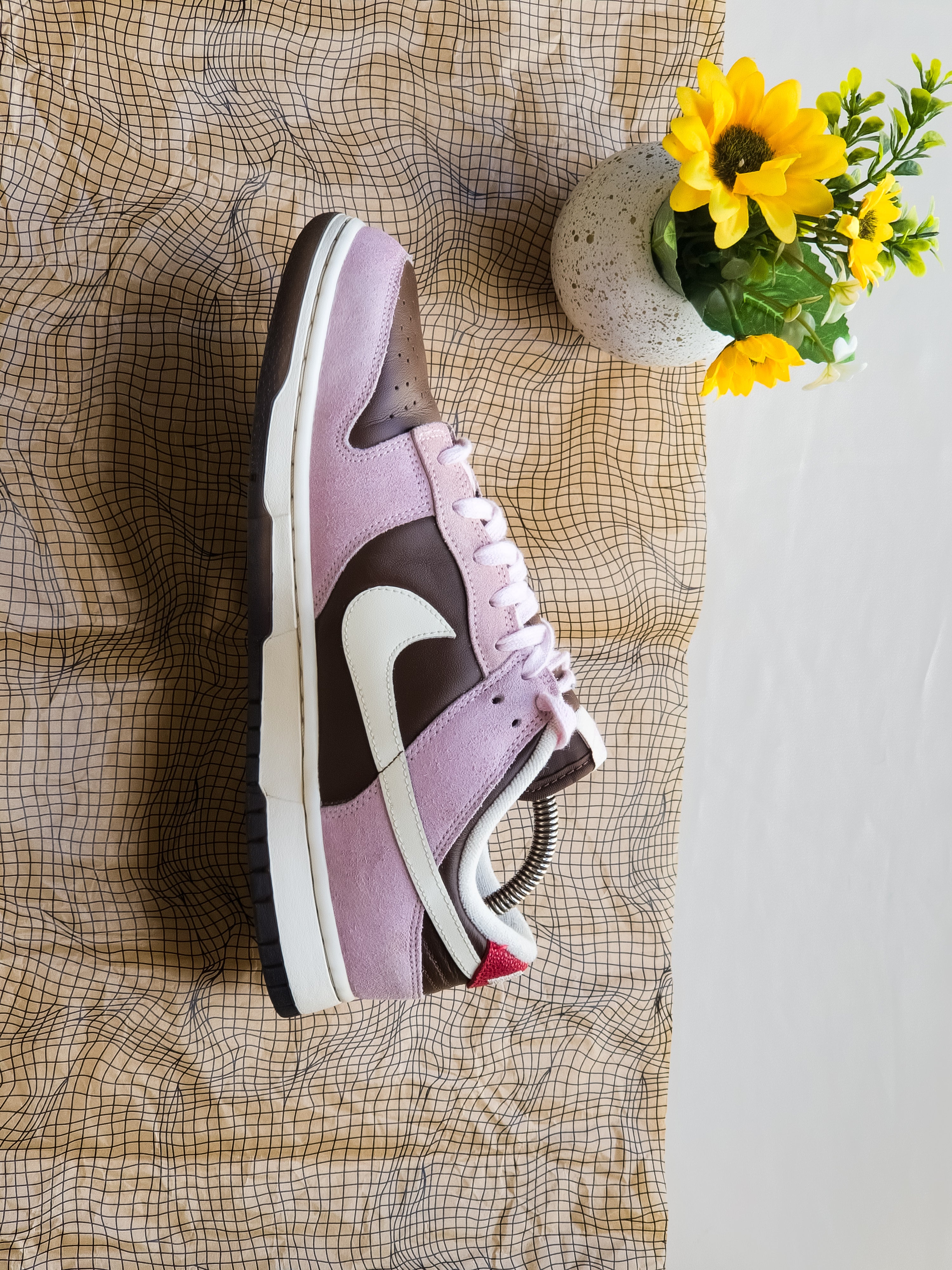 NIKE