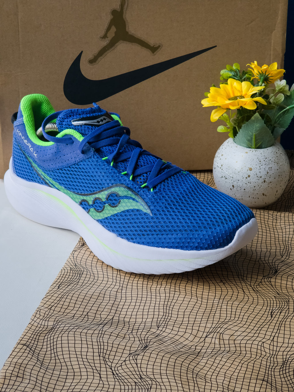 Saucony