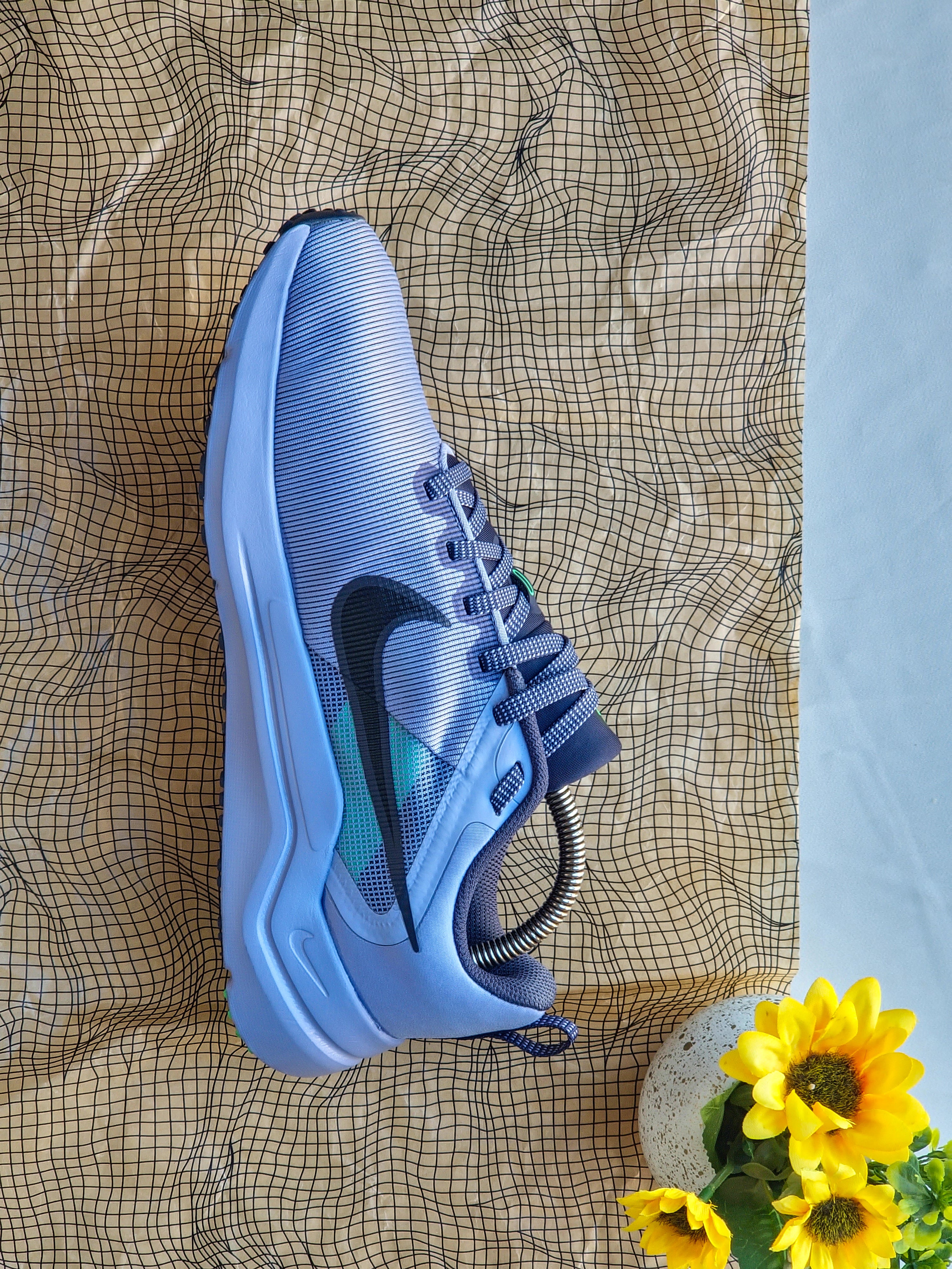 NIKE NEUF