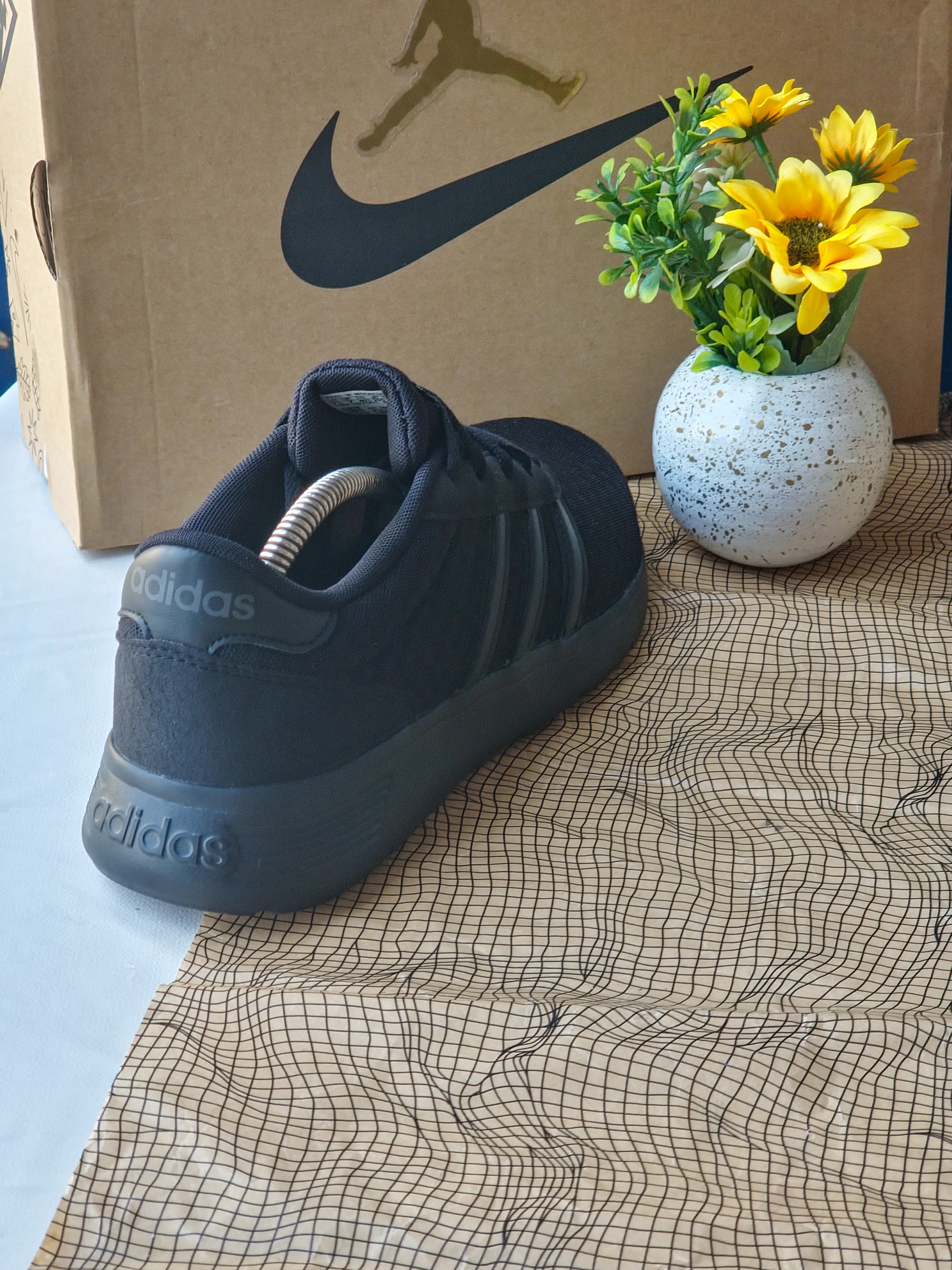 ADIDAS NEUF