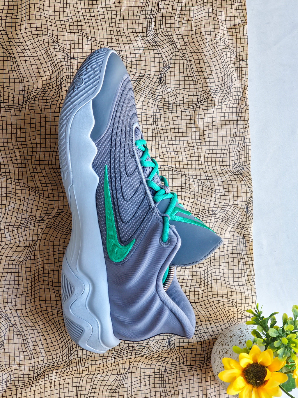 NIKE NEUF