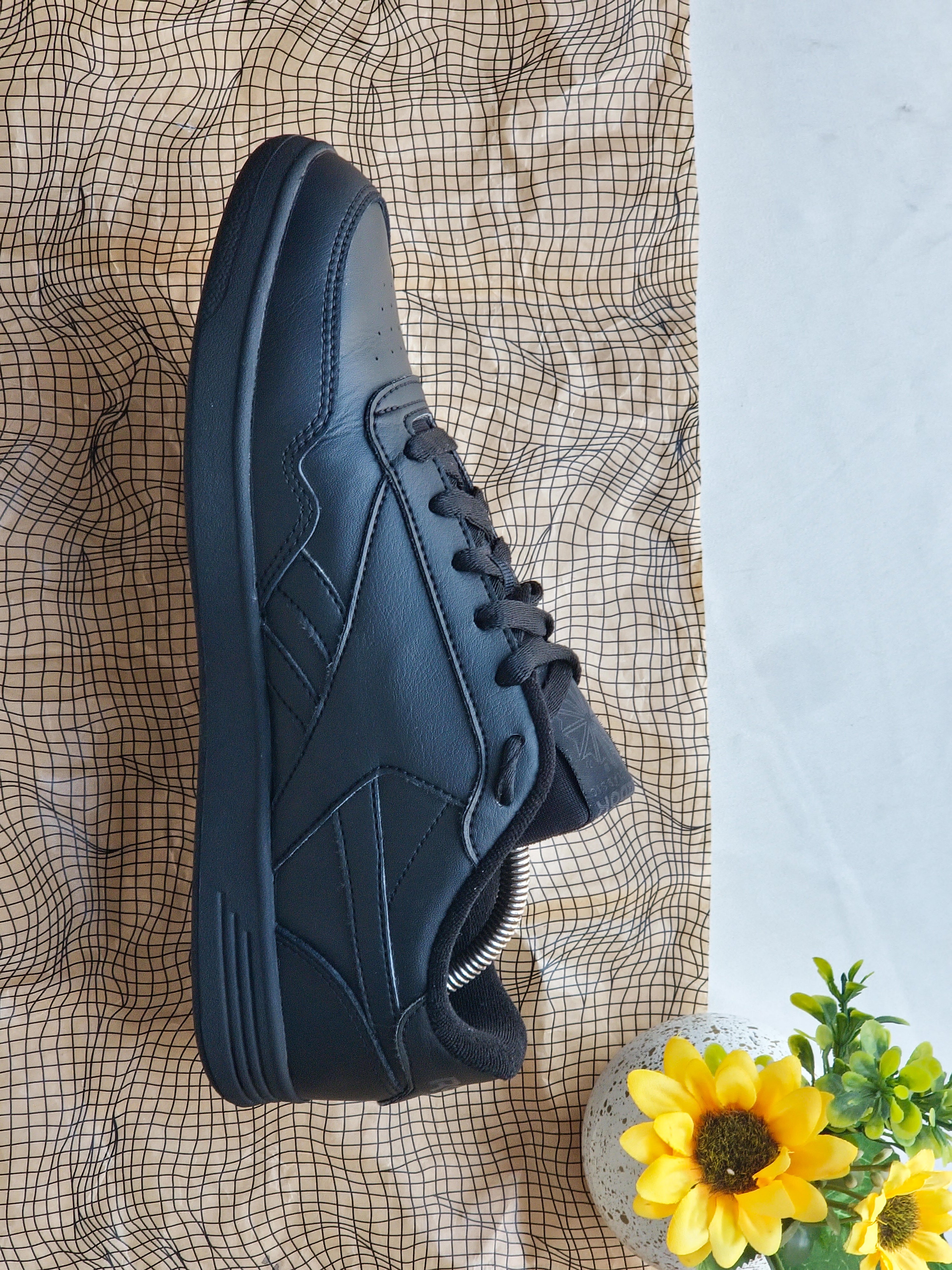 REEBOK