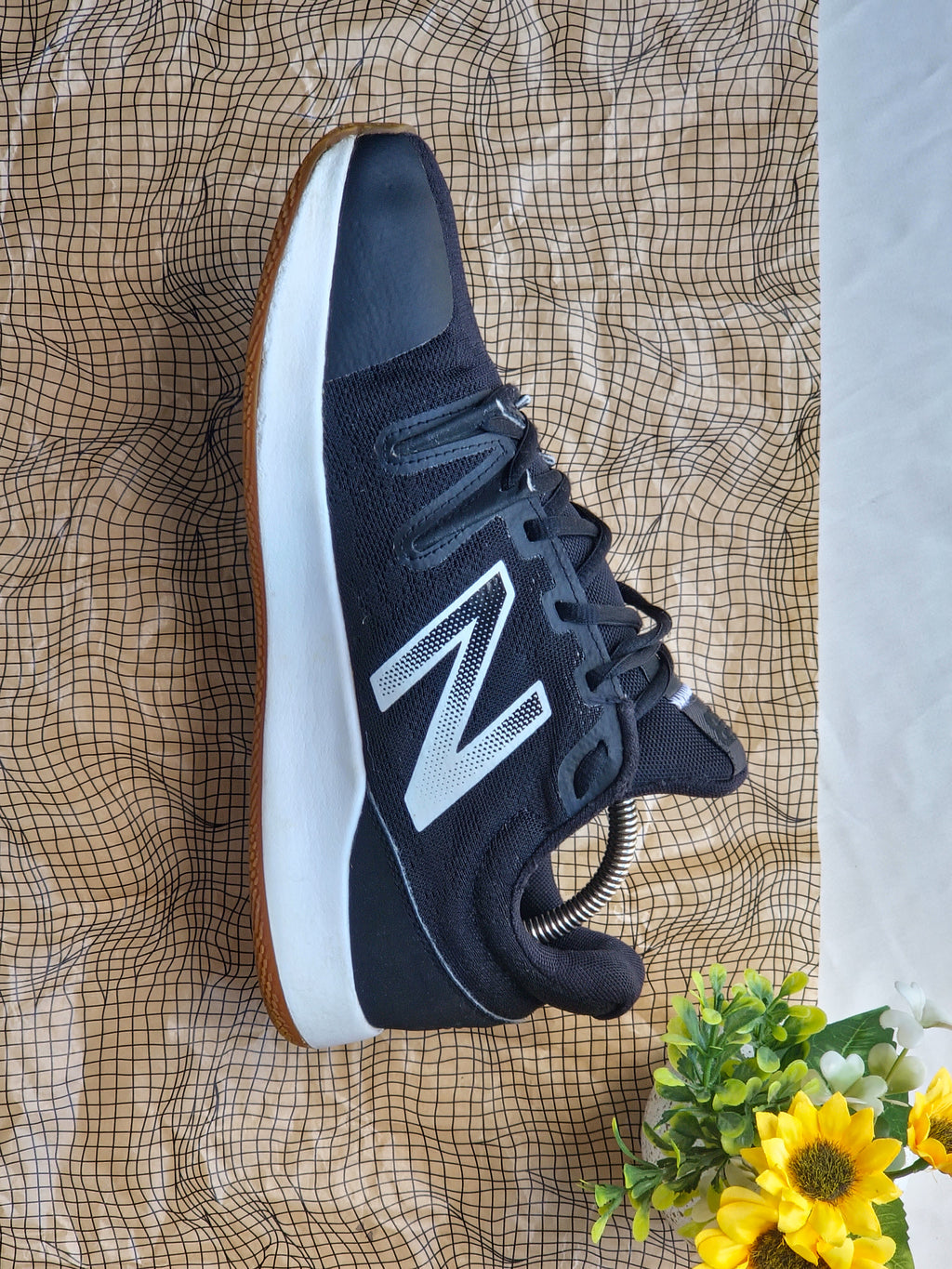 NEW BALANCE