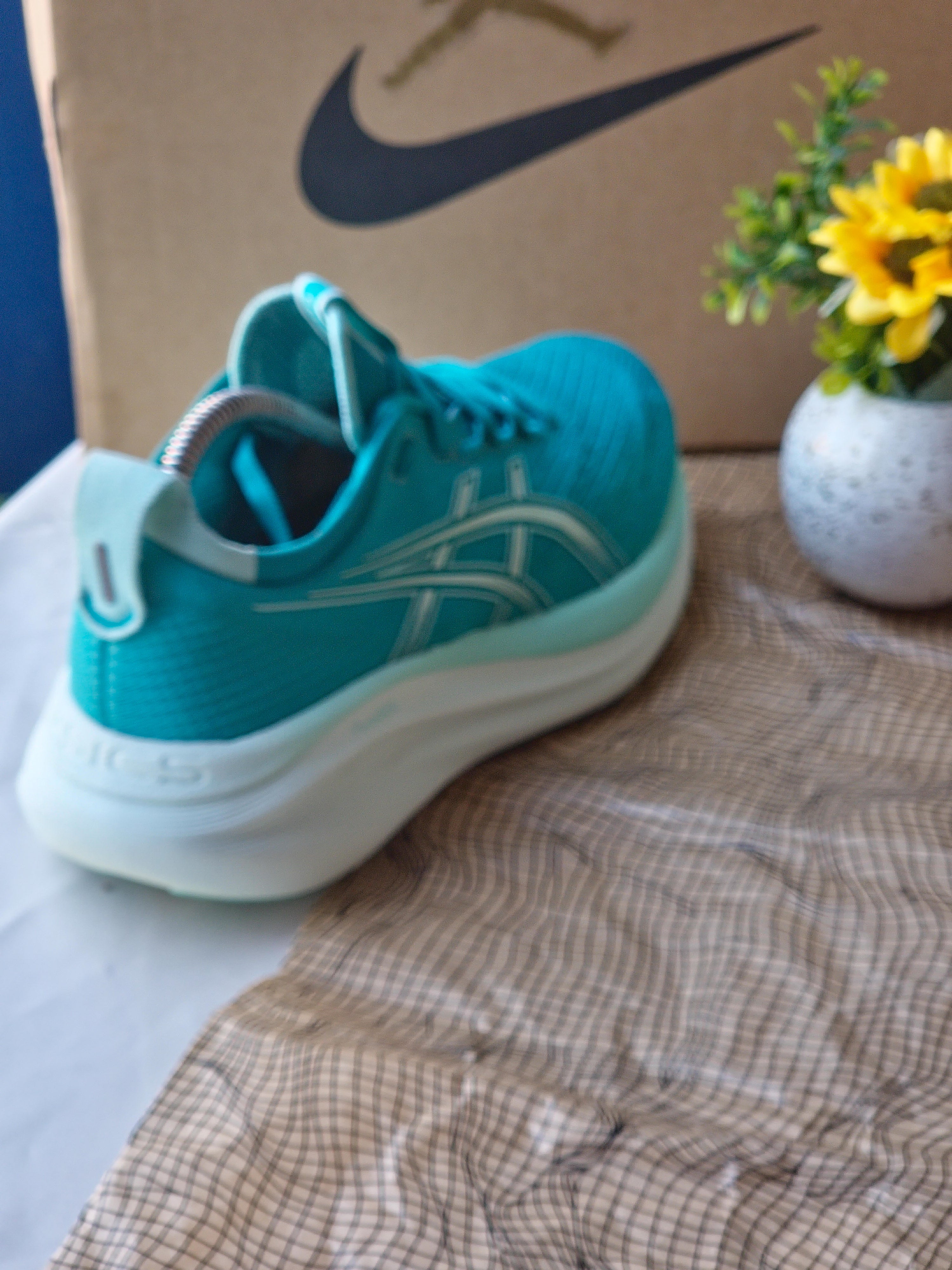 ASICS