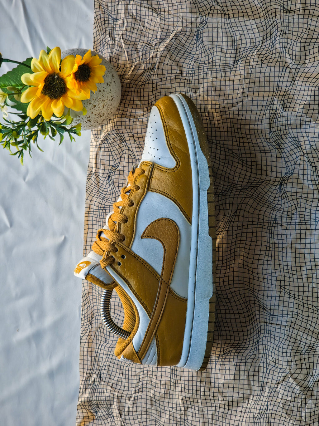 NIKE