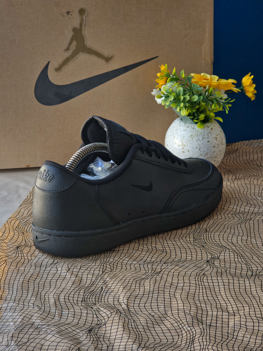 NIKE NEUF