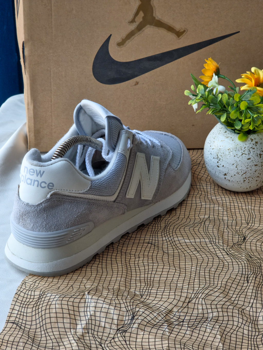 NEW BALANCE