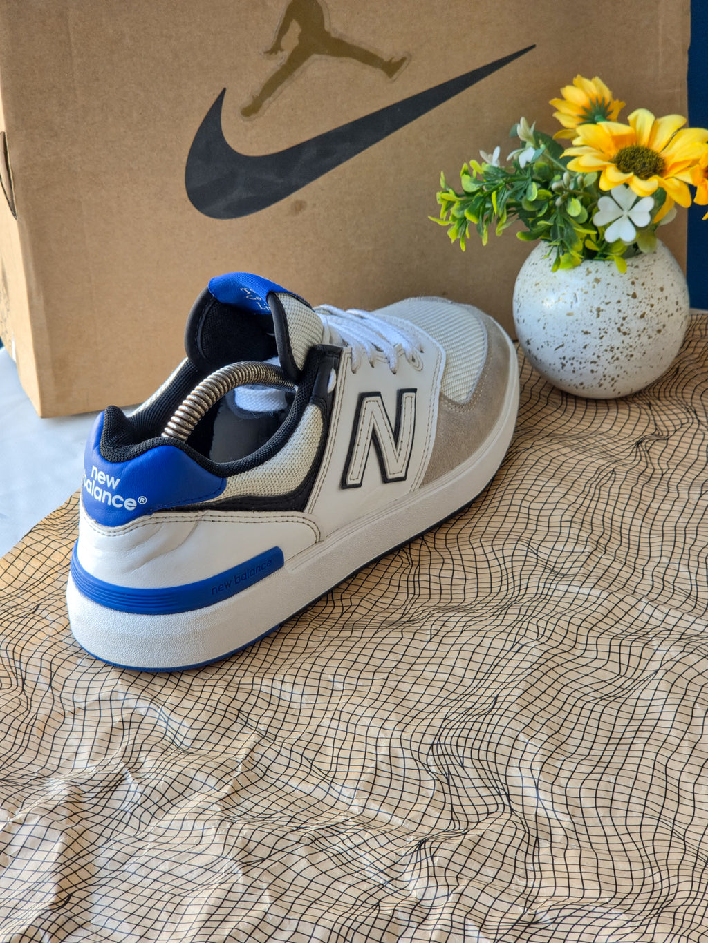 NEW BALANCE