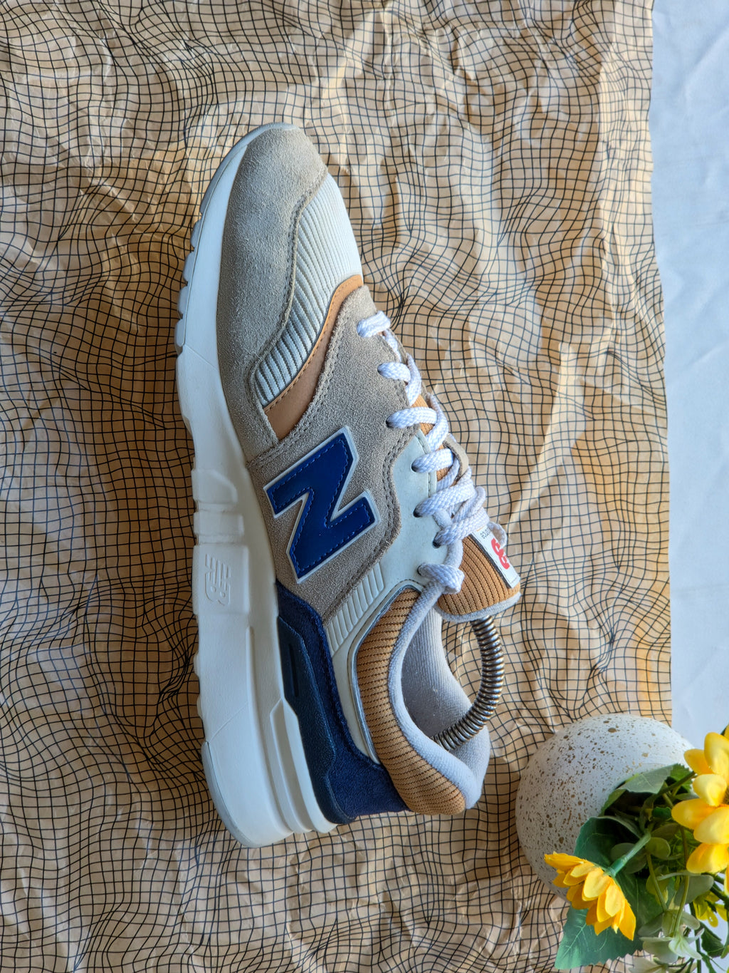 NEW BALANCE