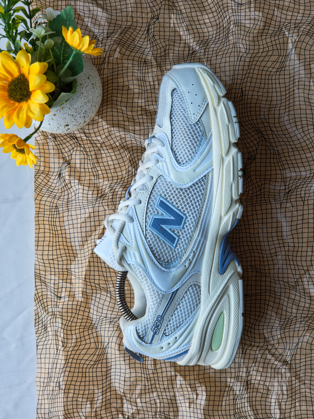NEW BALANCE