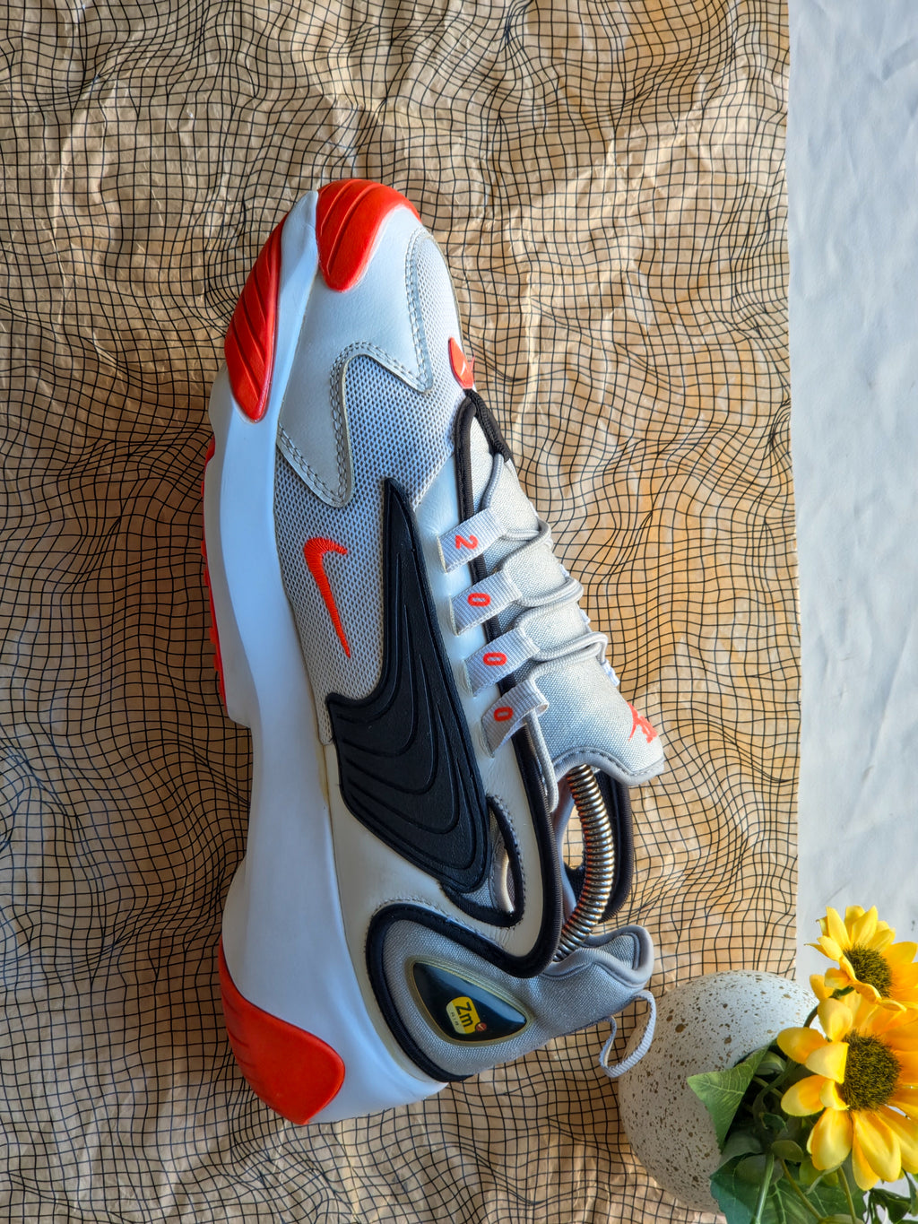 NIKE