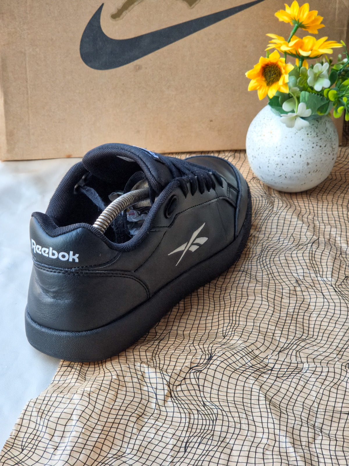 REEBOK