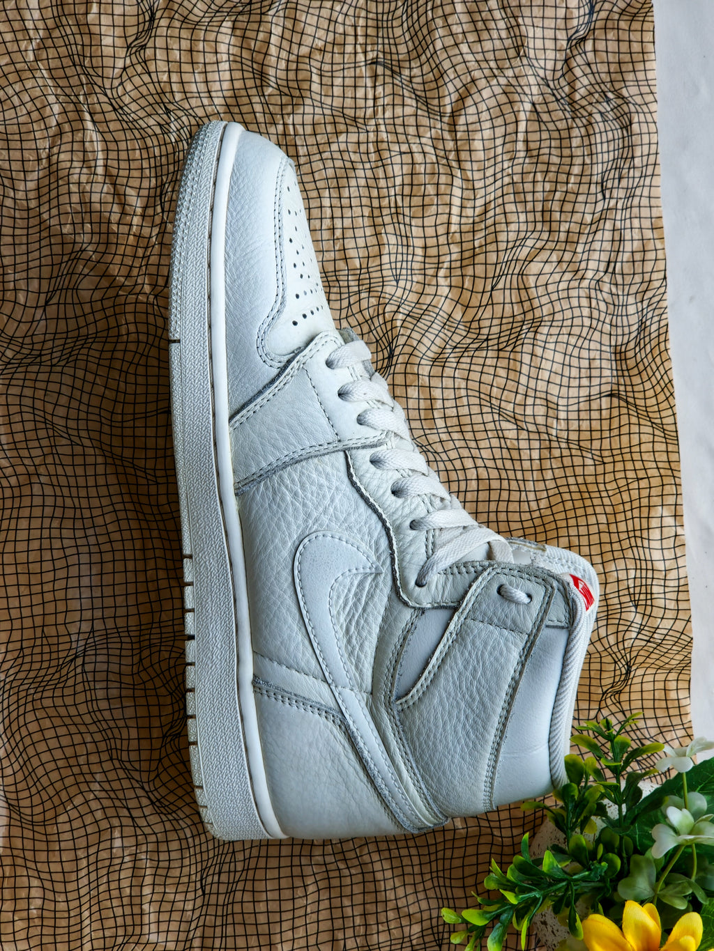 NIKE