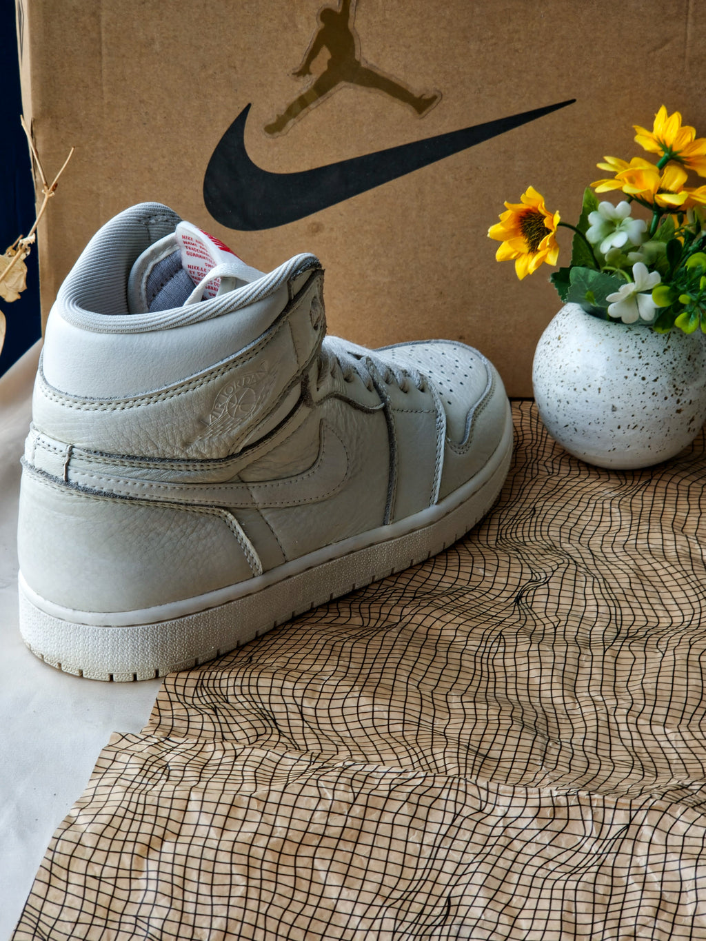 NIKE