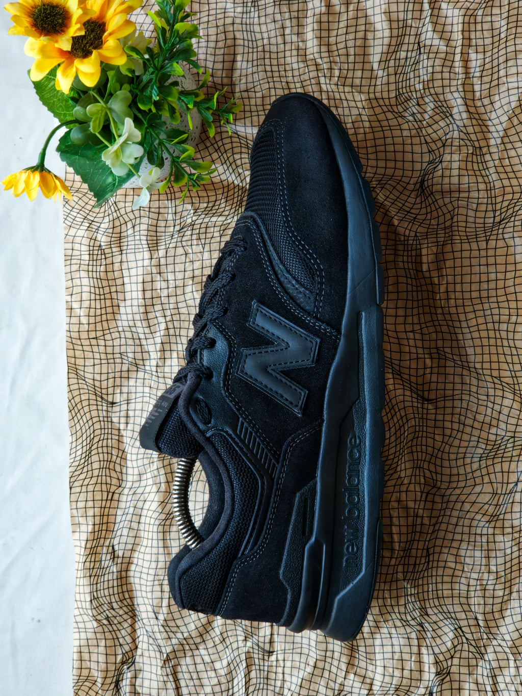 NEW BALANCE