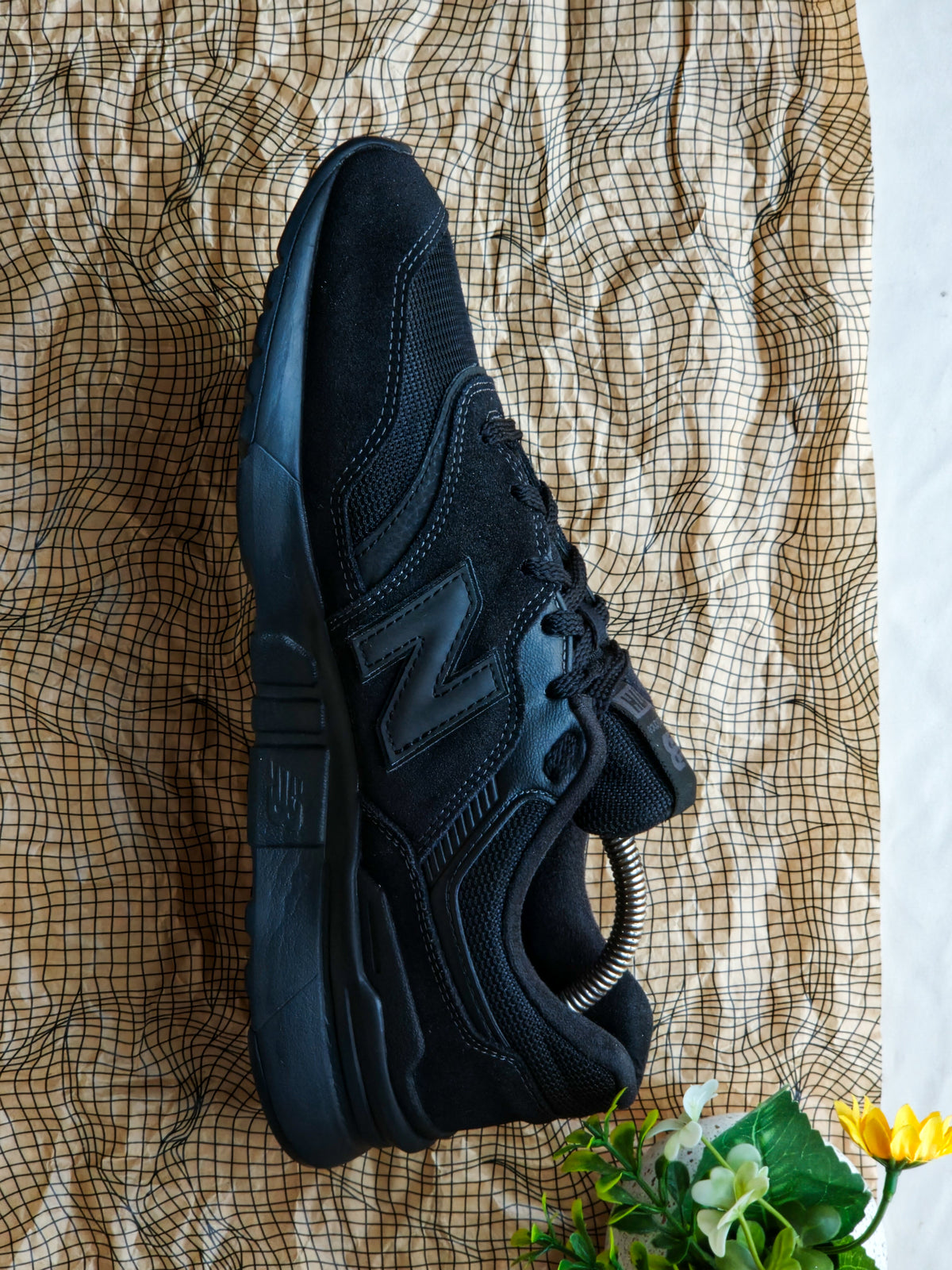 NEW BALANCE