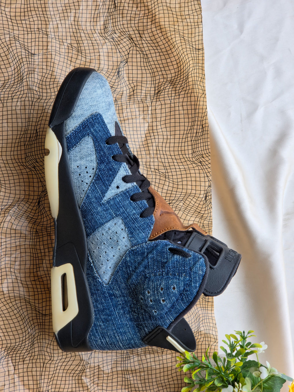 NIKE