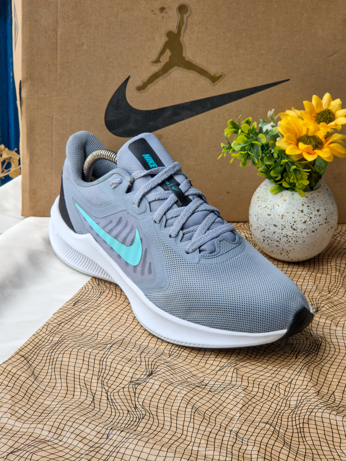 NIKE 41